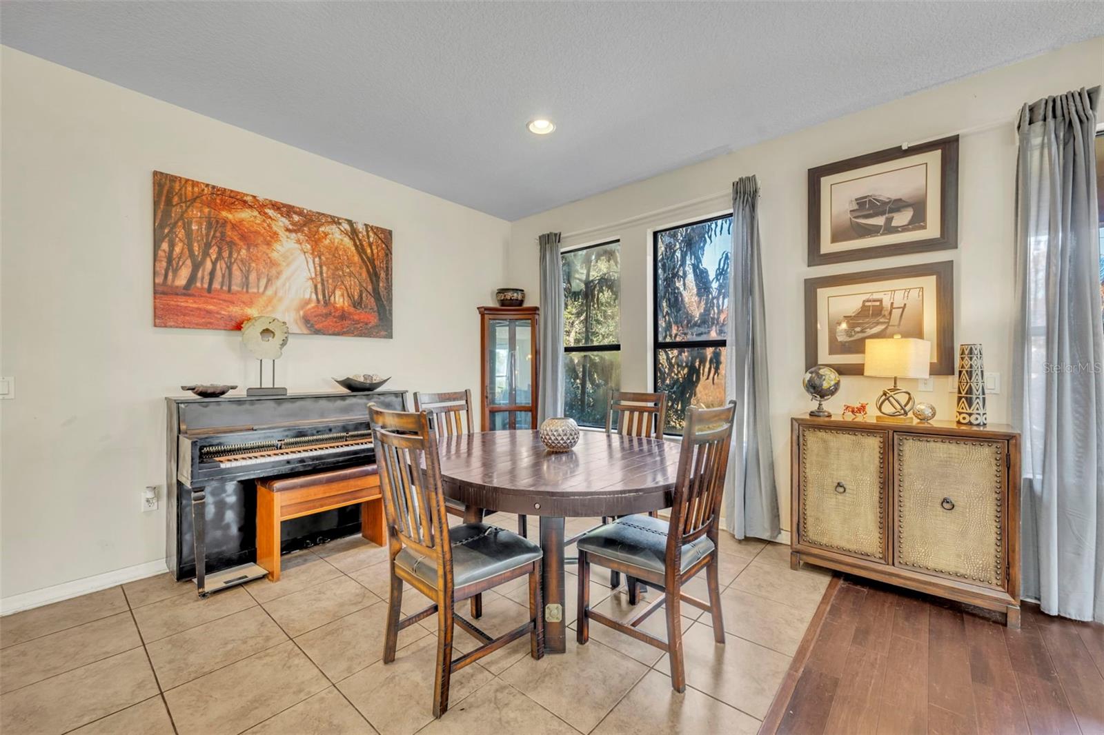 Image 18 of 40 For 4277 Bugle Street