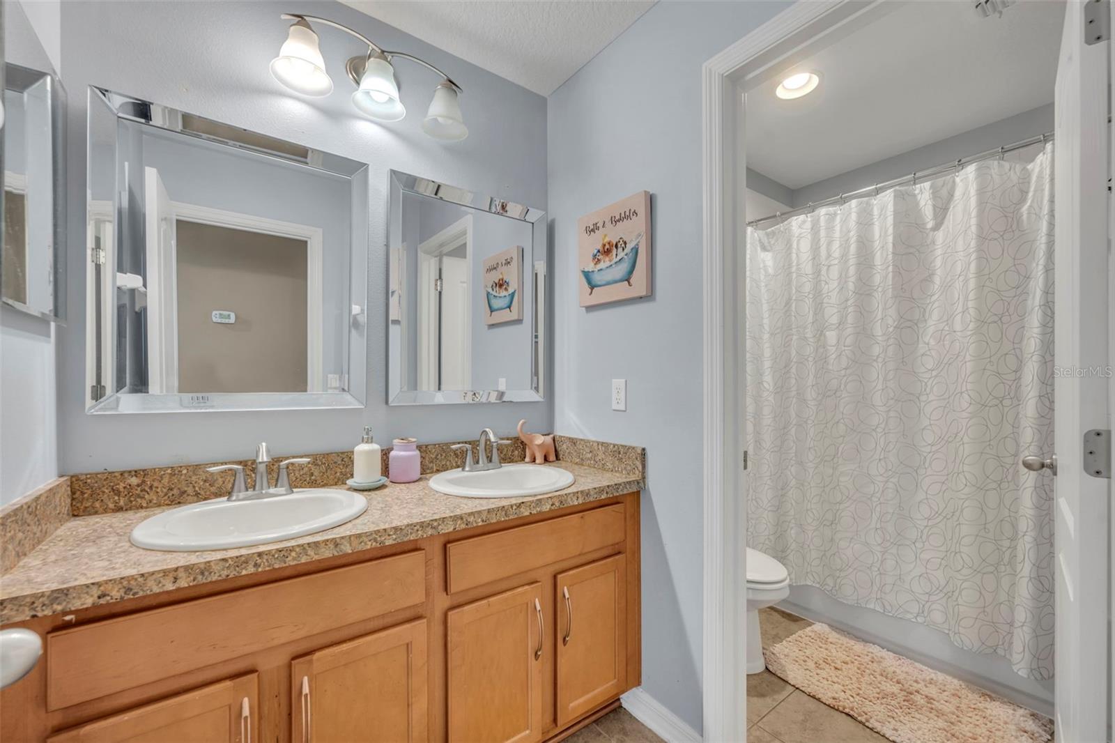 Image 29 of 40 For 4277 Bugle Street