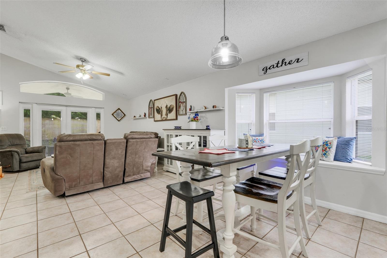 Image 15 of 55 For 17428 Woodfair Drive