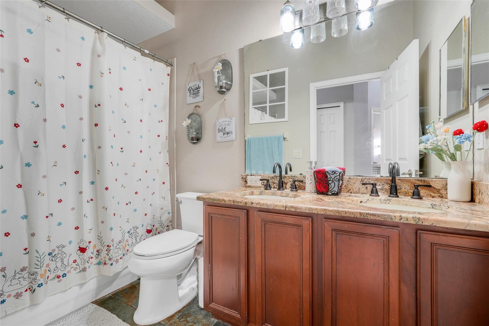 Image 36 of 55 For 17428 Woodfair Drive