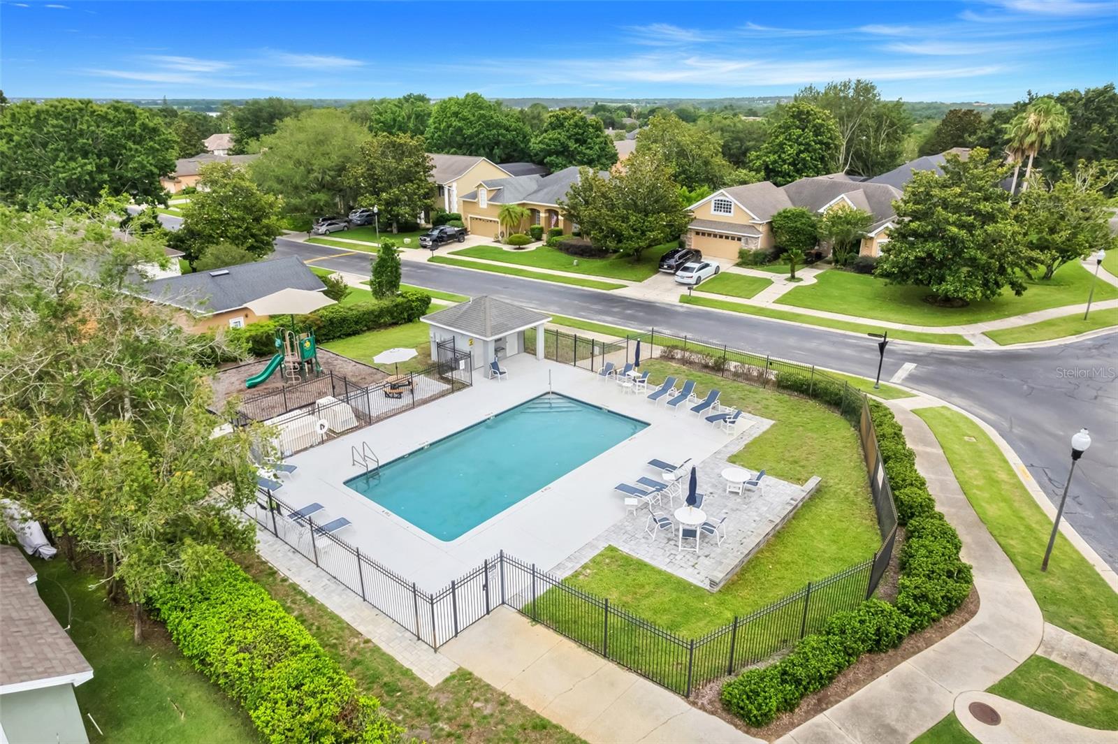 Image 45 of 55 For 17428 Woodfair Drive