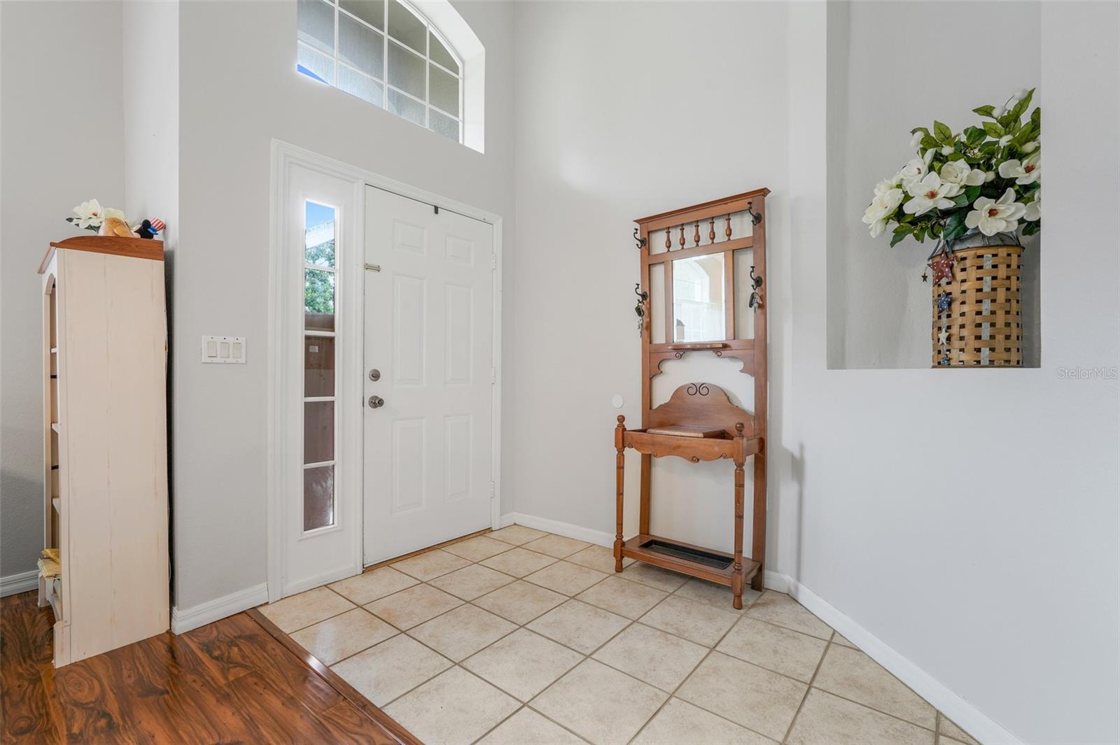 Image 9 of 55 For 17428 Woodfair Drive