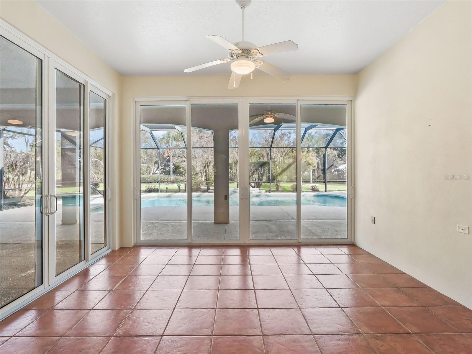 Image 14 of 41 For 2839 Larranaga Drive