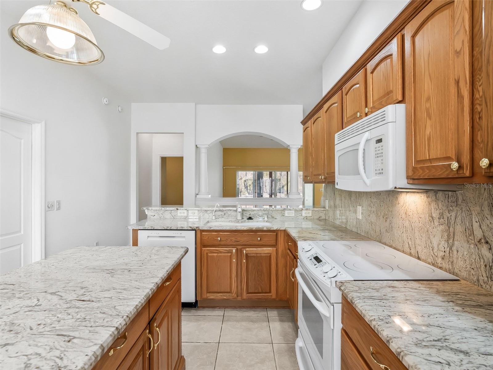 Image 4 of 41 For 2839 Larranaga Drive