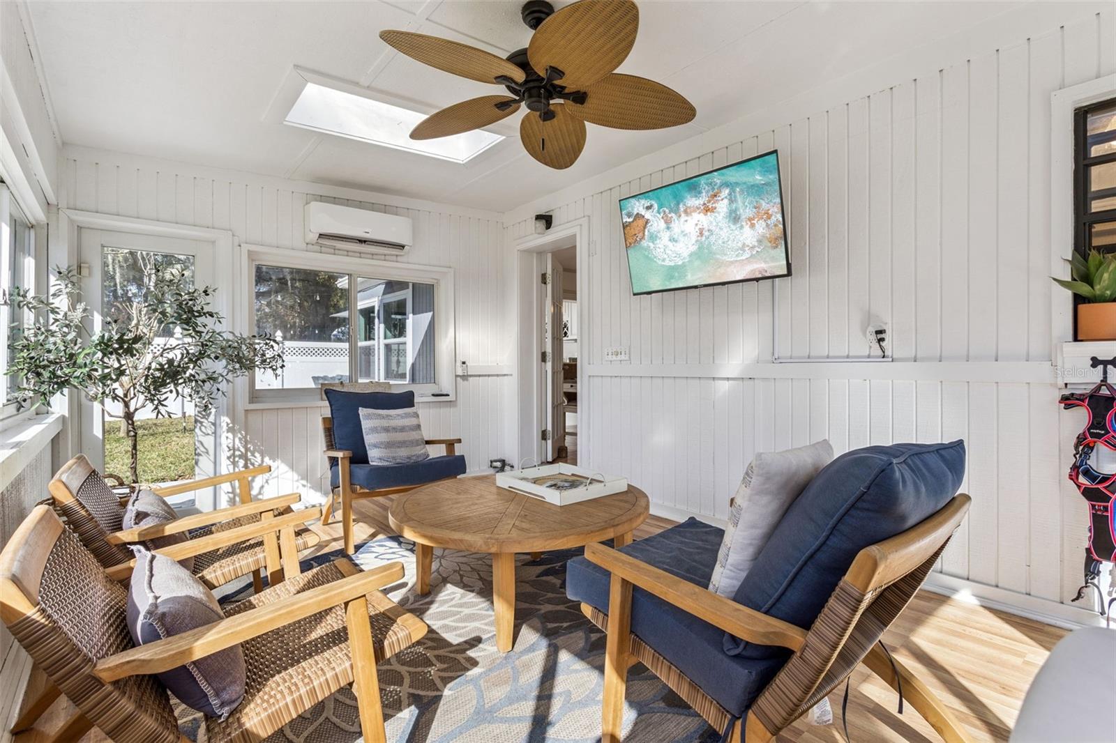 Image 27 of 67 For 790 Lake Sybelia Drive