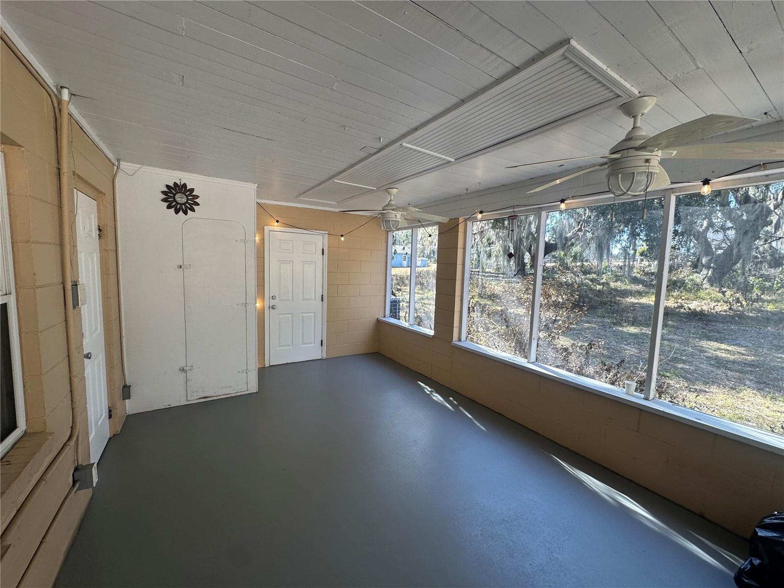 Image 3 of 17 For 5520 Ohio Avenue