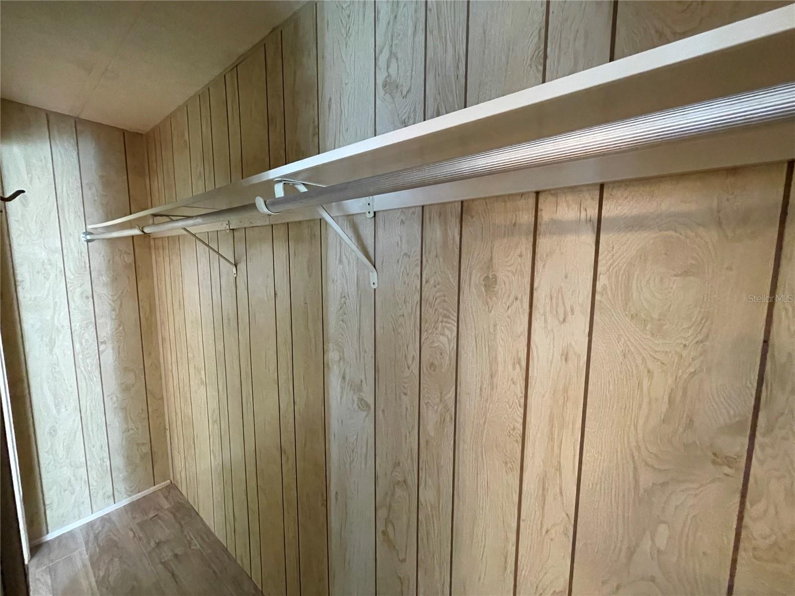 Image 18 of 30 For 3366 Evergreen Road 1701