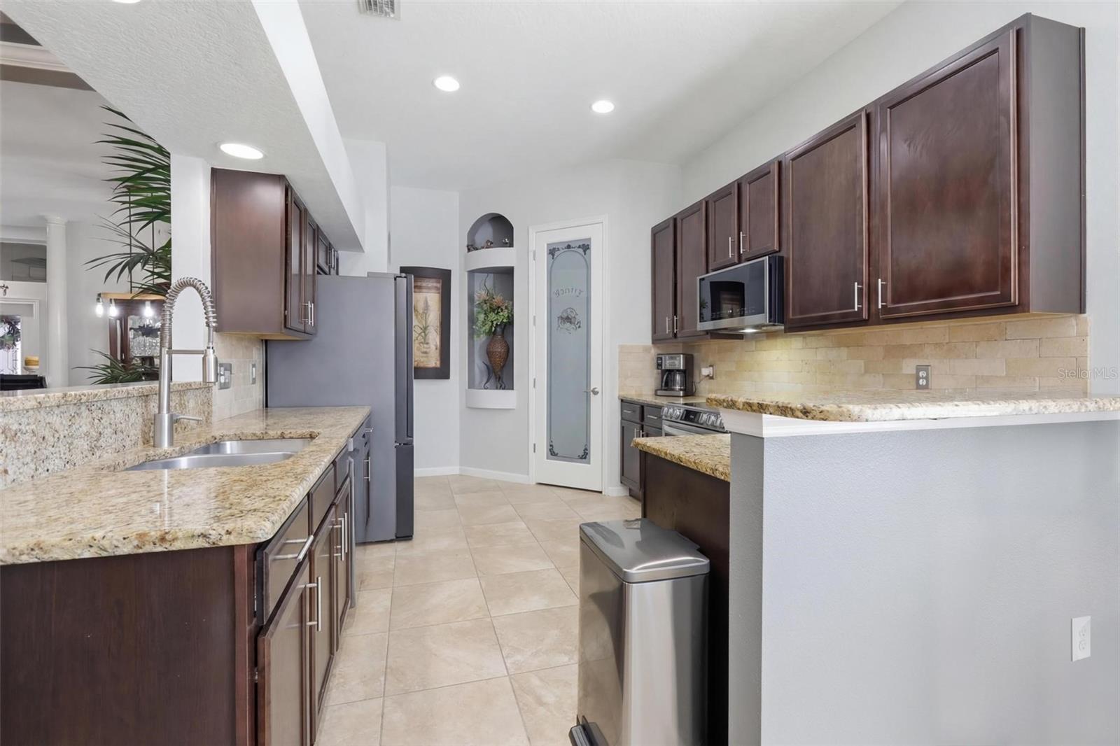 Image 15 of 33 For 676 Newhall Lane