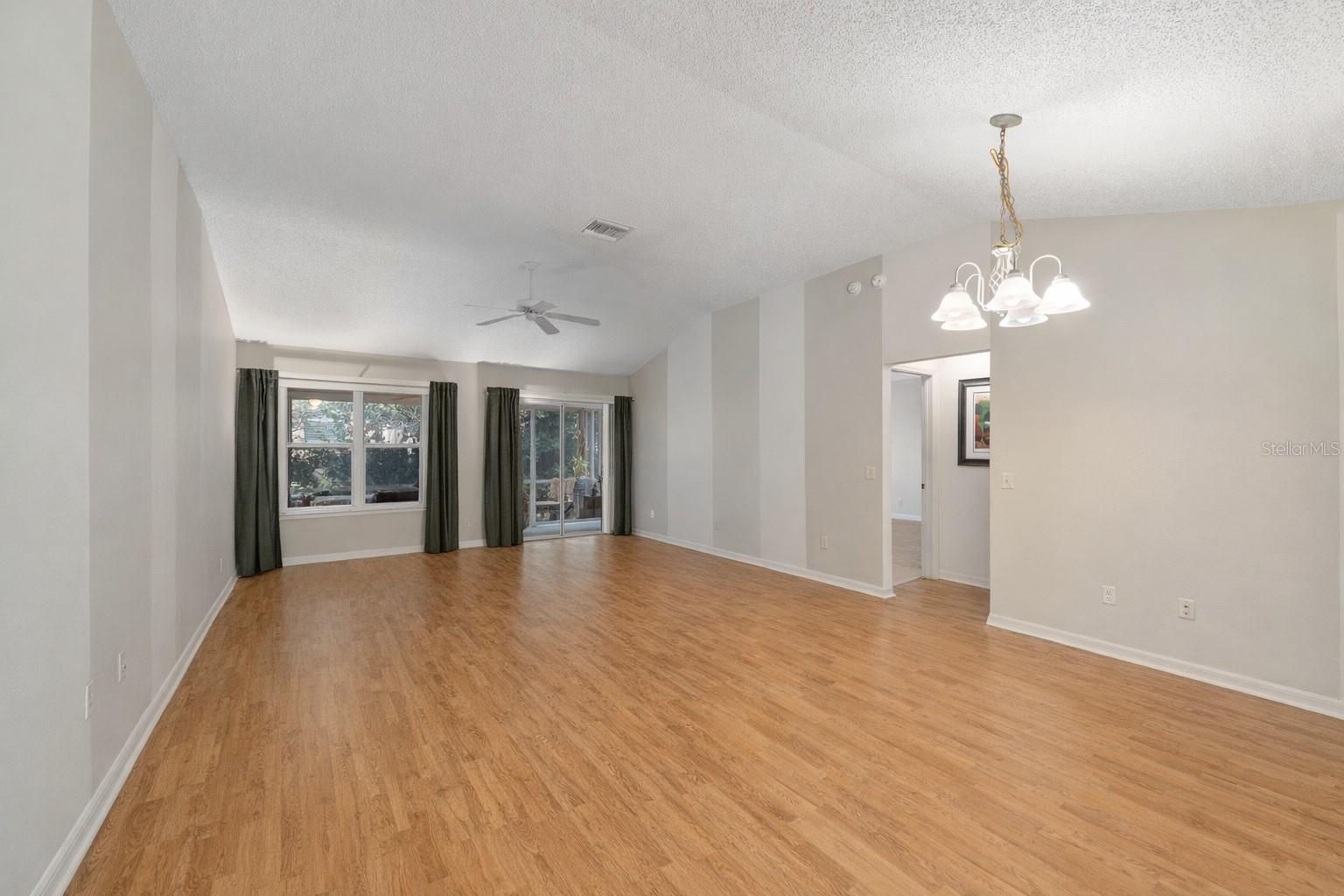 Image 12 of 34 For 16715 80th Cloverwood Terrace