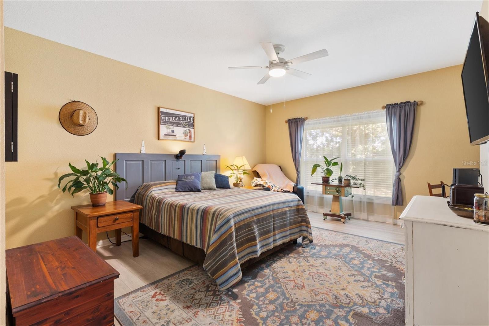 Image 13 of 37 For 5415 Admiral Way H5-102