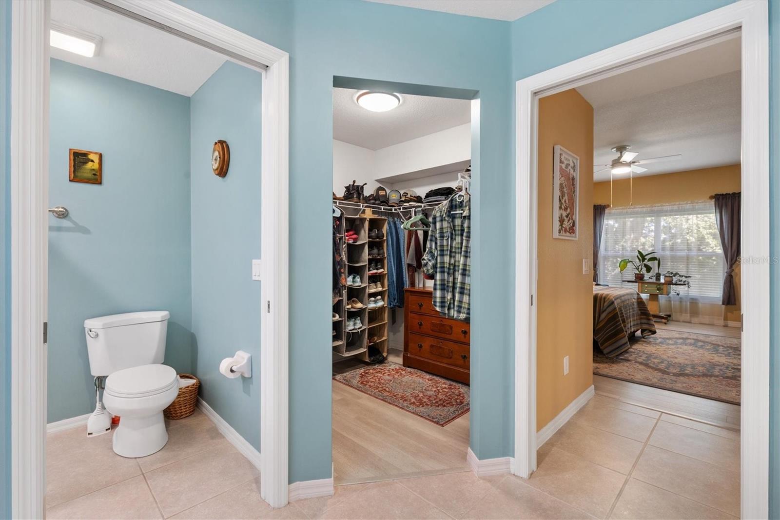 Image 18 of 37 For 5415 Admiral Way H5-102