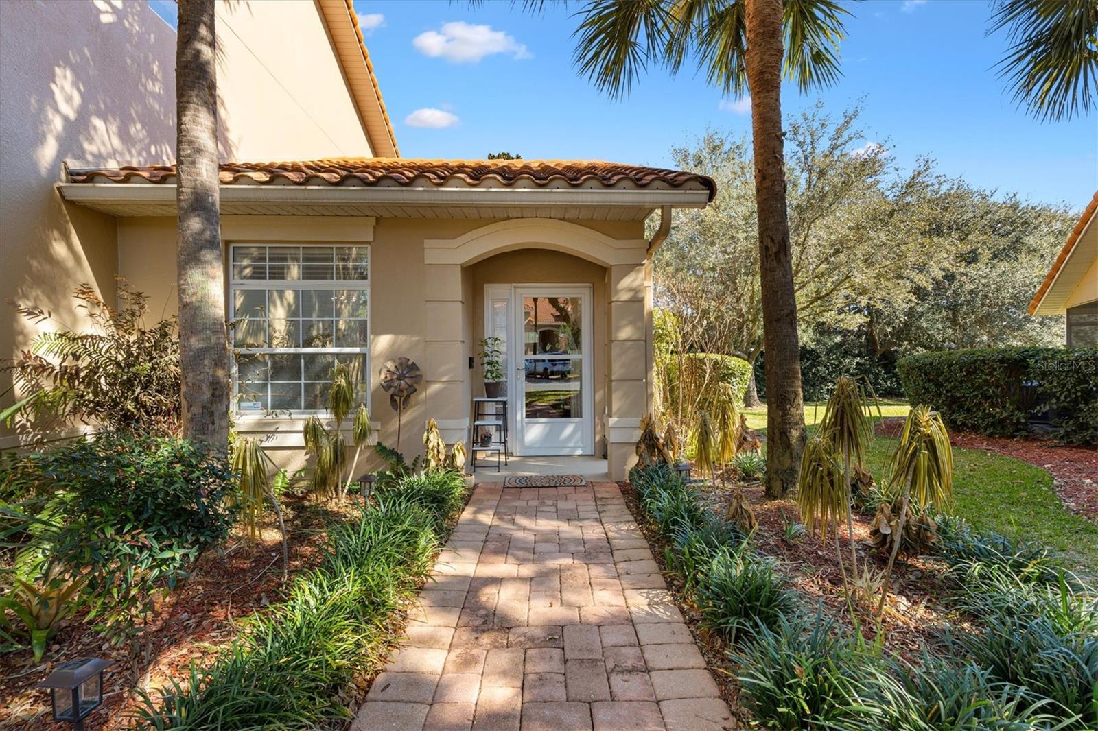 Image 4 of 37 For 5415 Admiral Way H5-102