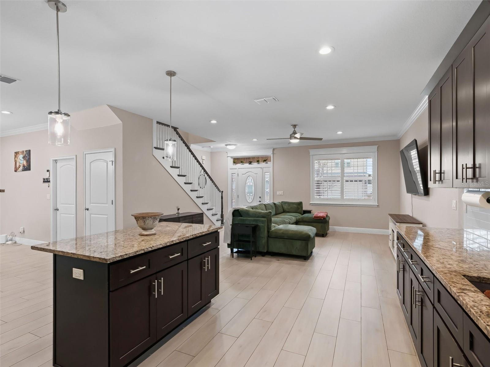 Image 16 of 61 For 12560 49th Drive