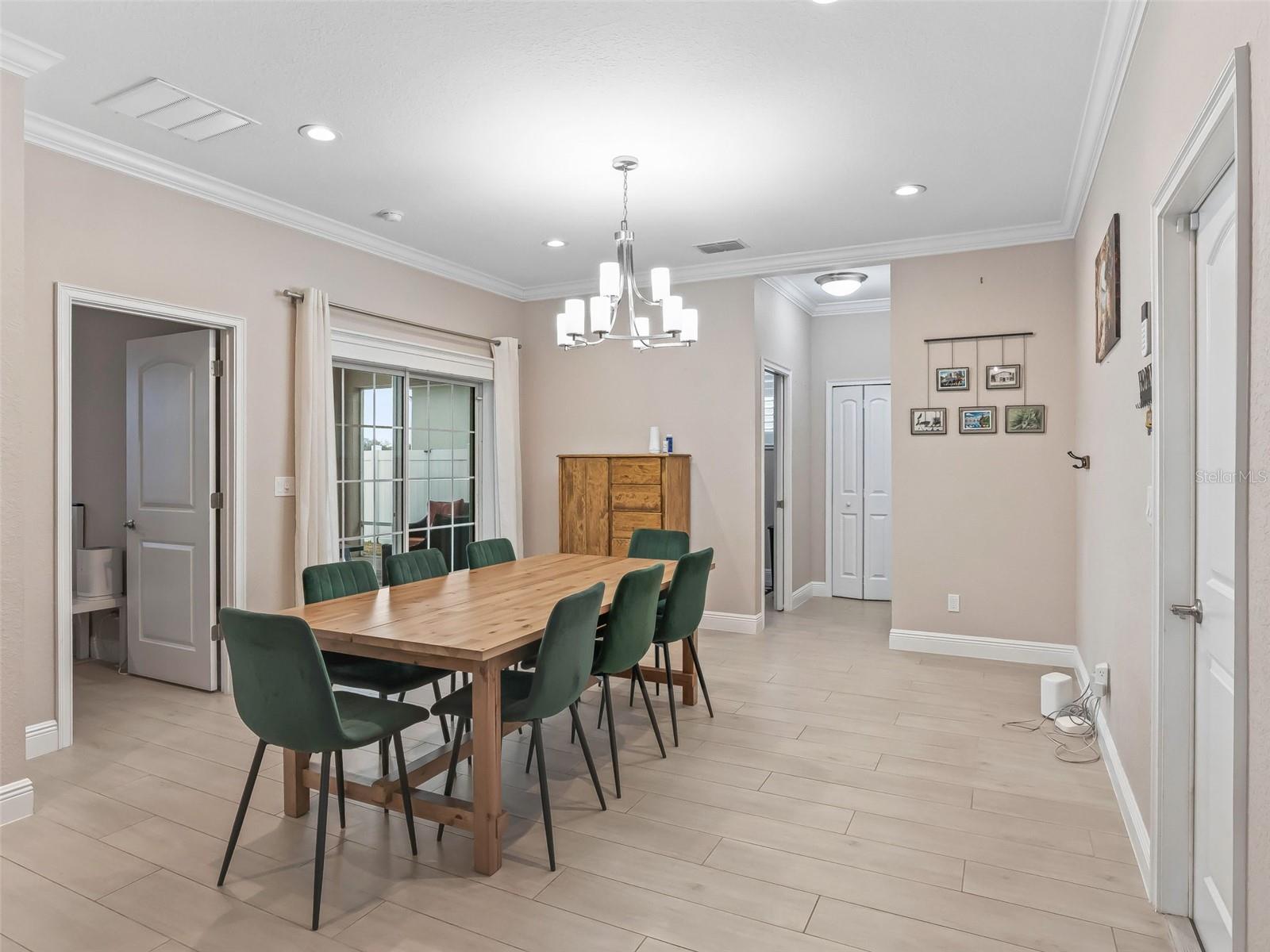 Image 21 of 61 For 12560 49th Drive