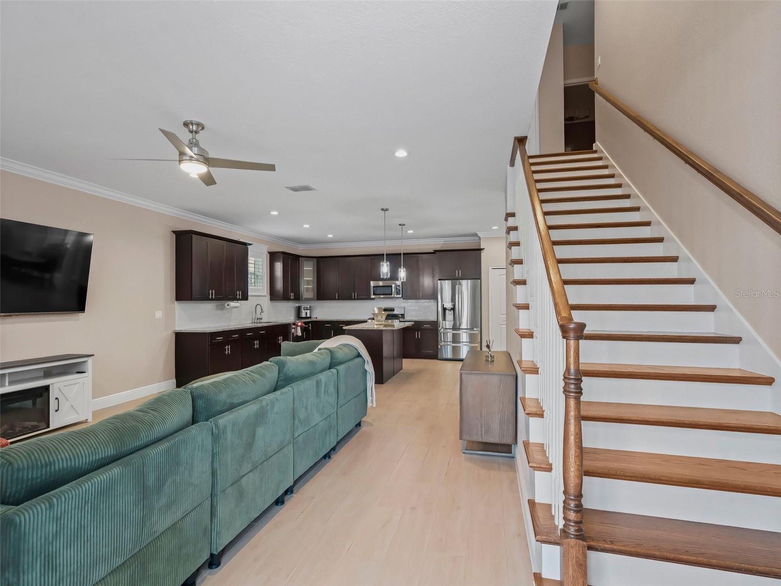 Image 8 of 61 For 12560 49th Drive