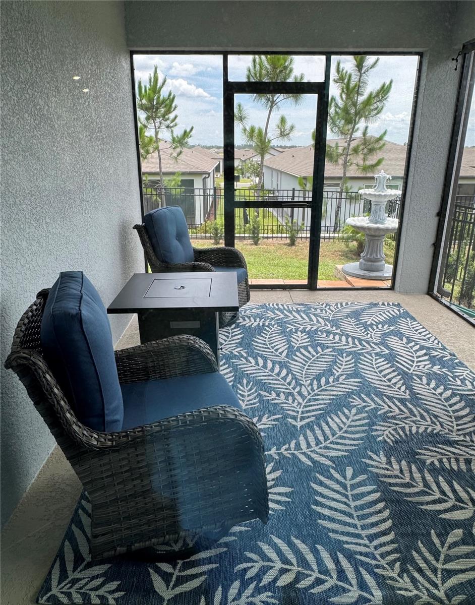 Image 19 of 22 For 8344 54th Loop