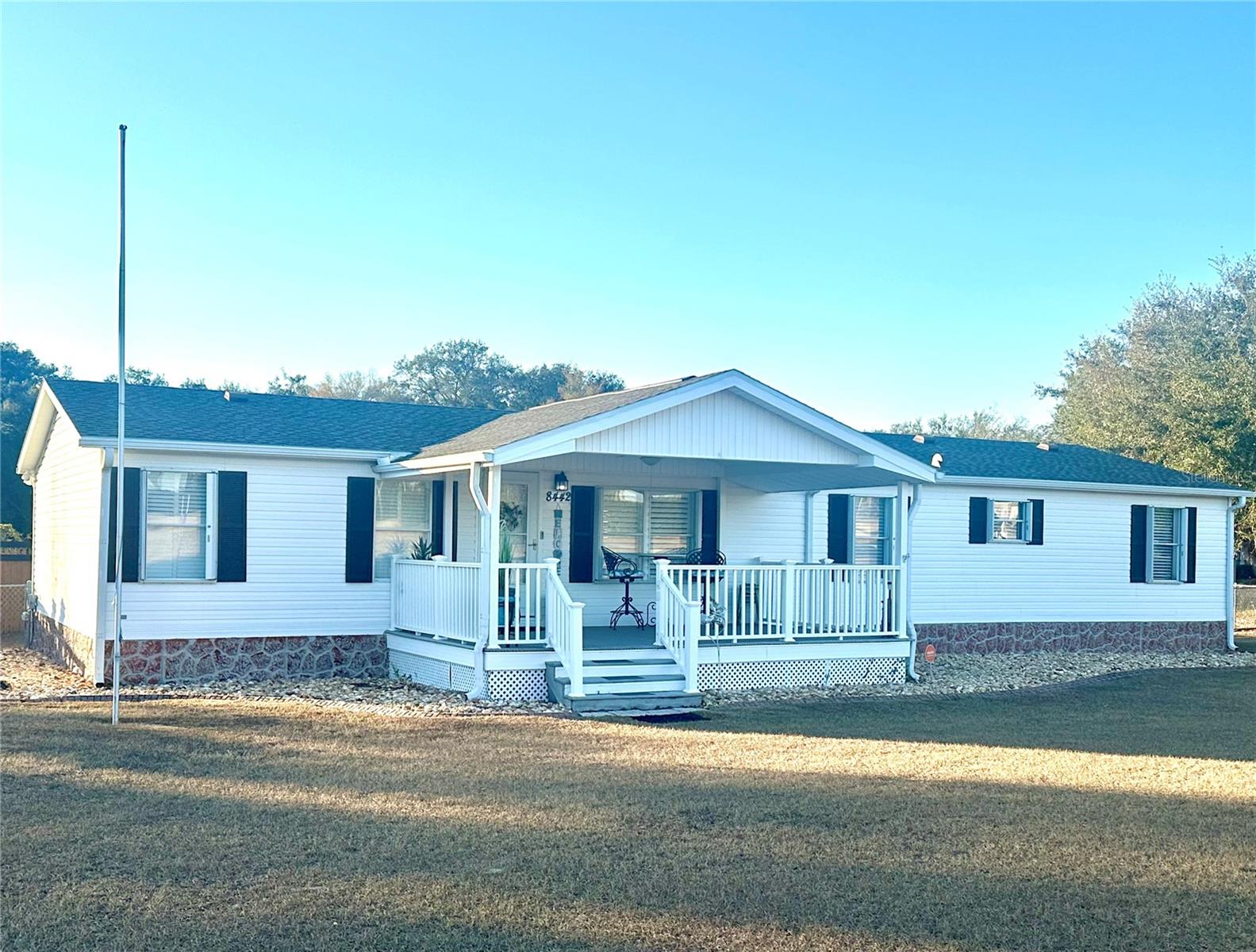 Details for 8442 County Road 109, LADY LAKE, FL 32159