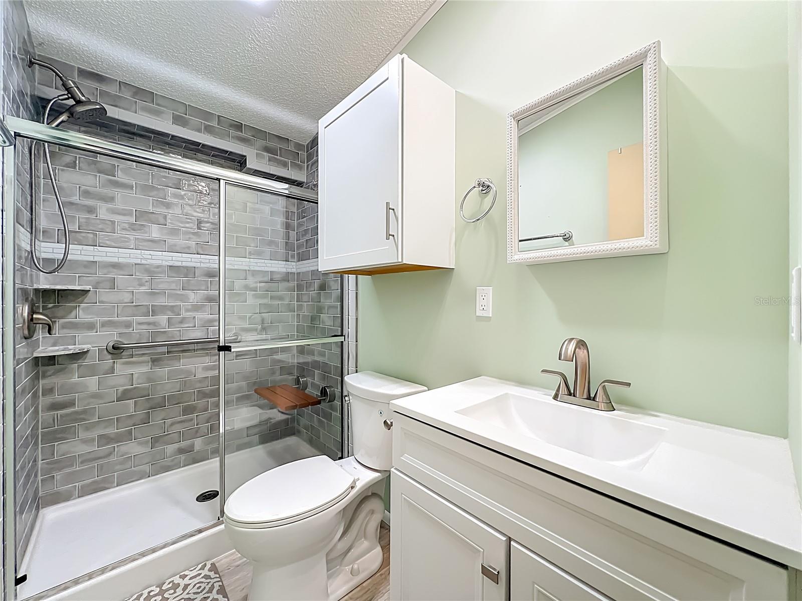 Image 30 of 69 For 698 Cindi Avenue