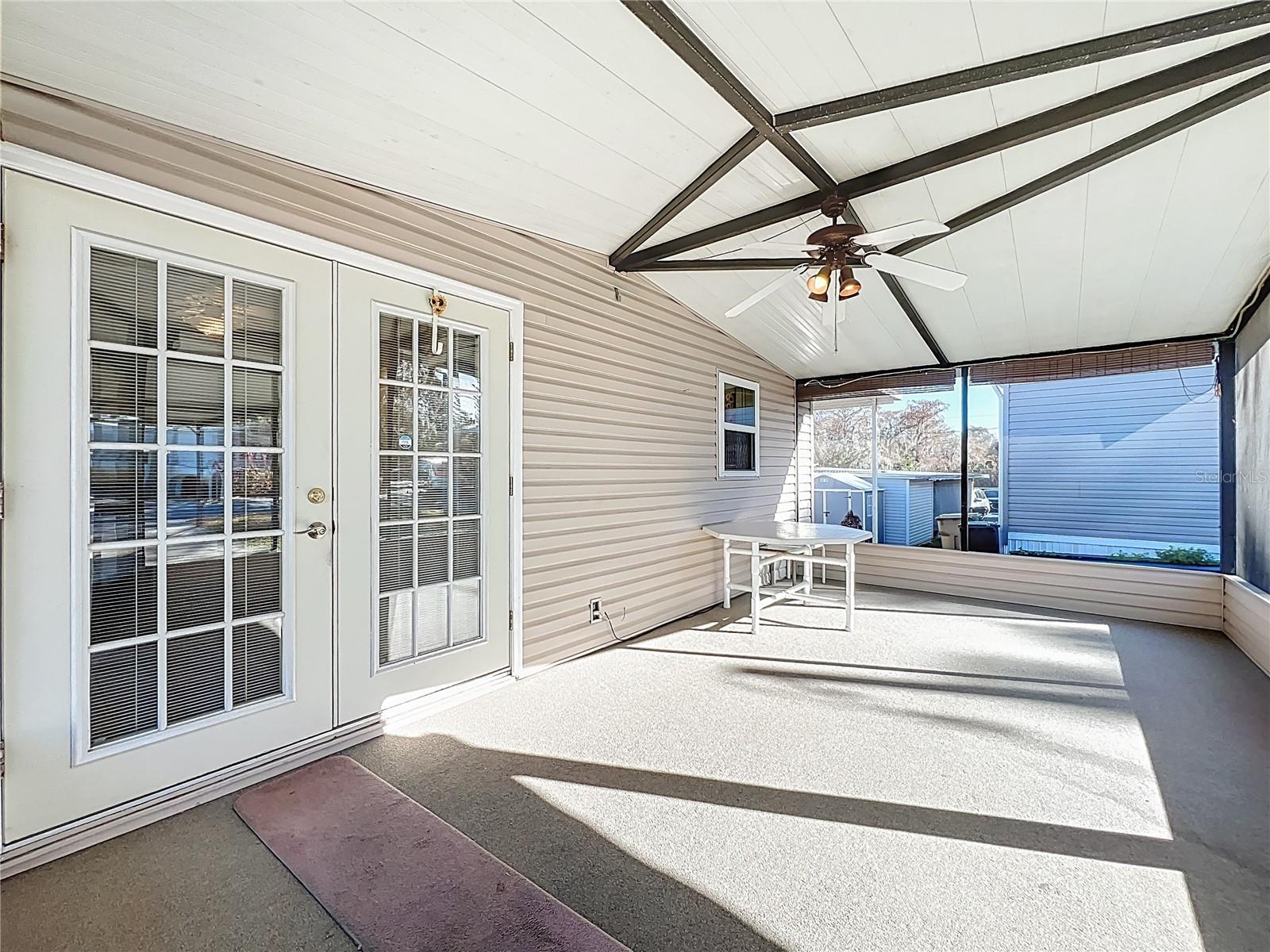 Image 5 of 69 For 698 Cindi Avenue