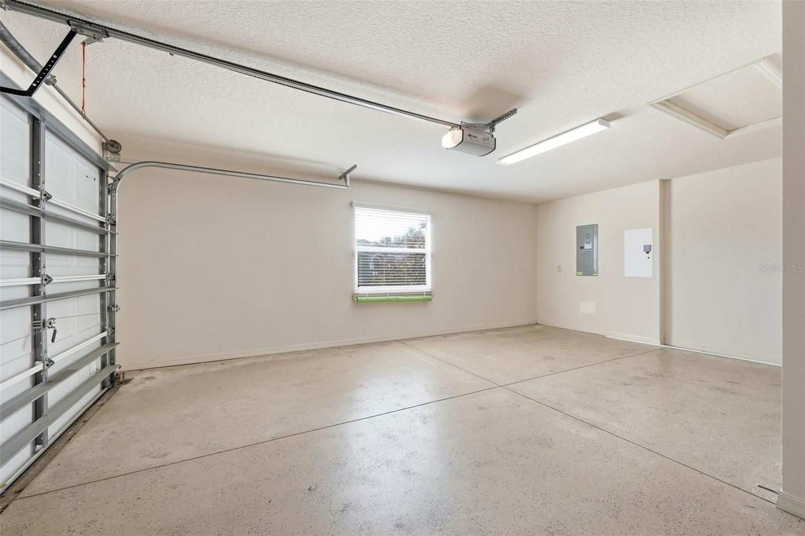 Image 19 of 32 For 2149 Sandalwood Place