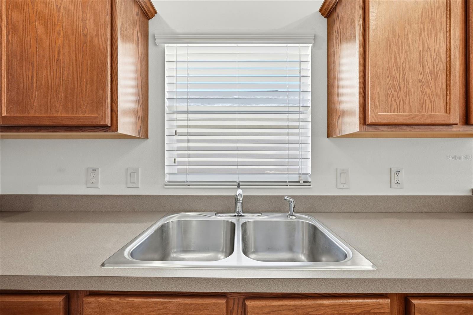 Image 23 of 32 For 2149 Sandalwood Place