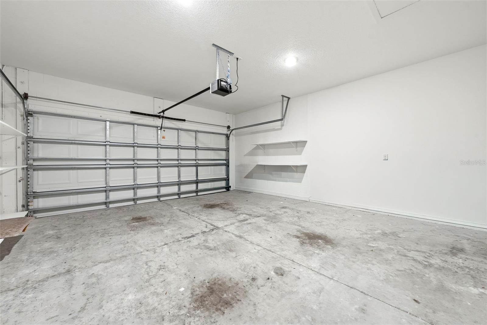 Image 38 of 42 For 7924 85th Loop