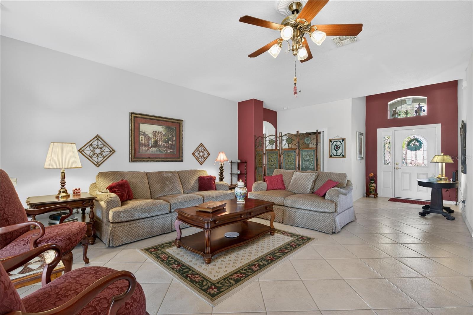 Image 10 of 67 For 2219 Caxton  