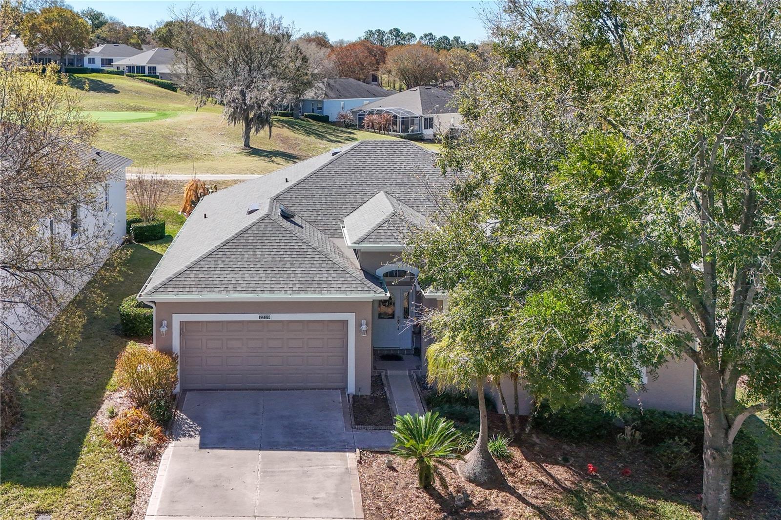 Image 3 of 67 For 2219 Caxton  