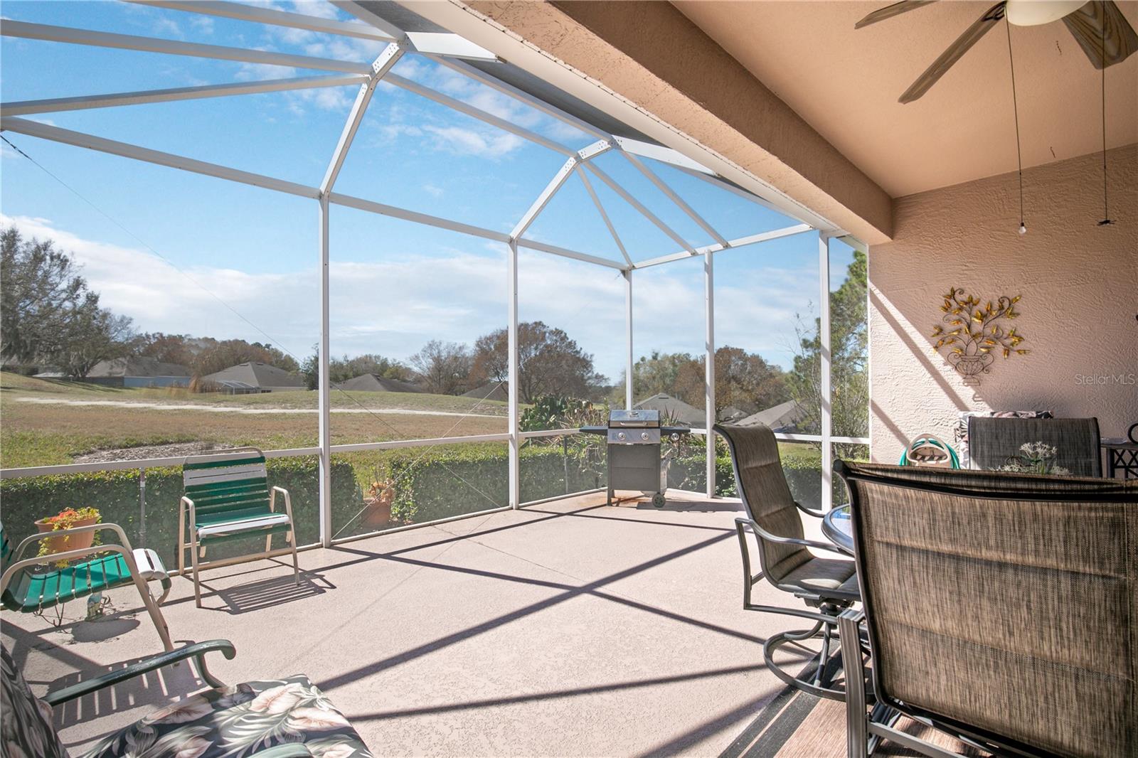 Image 35 of 67 For 2219 Caxton  