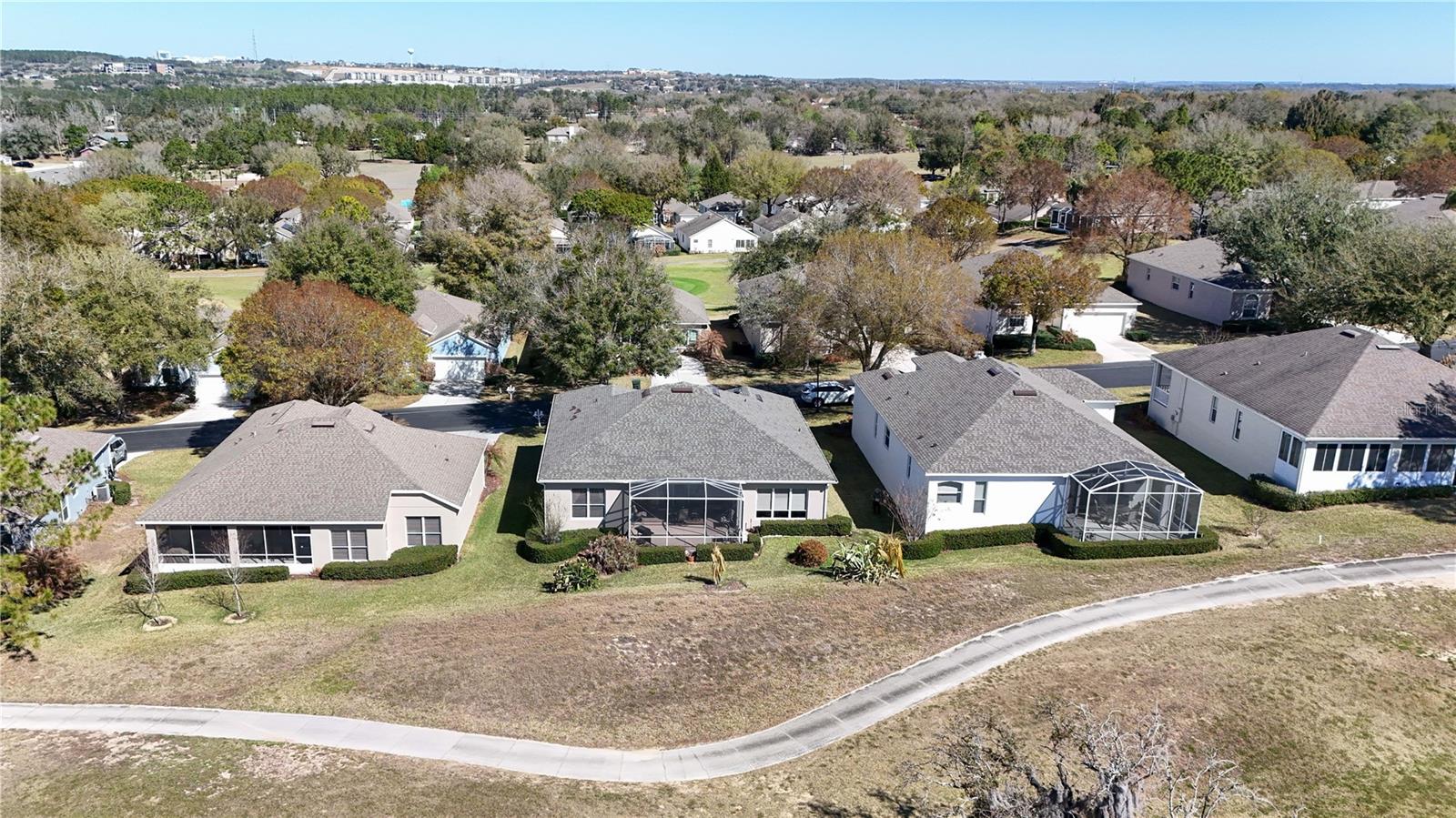 Image 53 of 67 For 2219 Caxton  