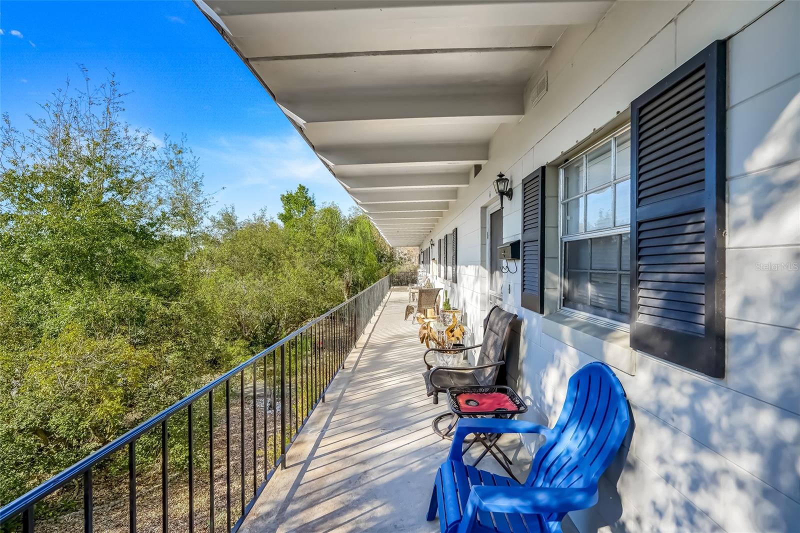 Image 6 of 26 For 791 Lake Avenue