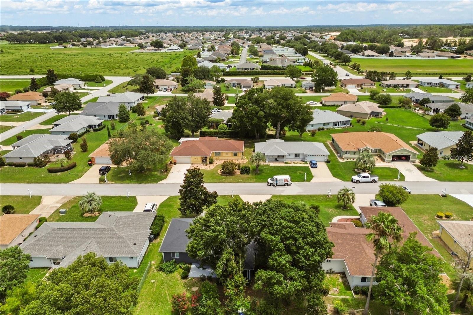 Image 36 of 44 For 6027 98th Street Road