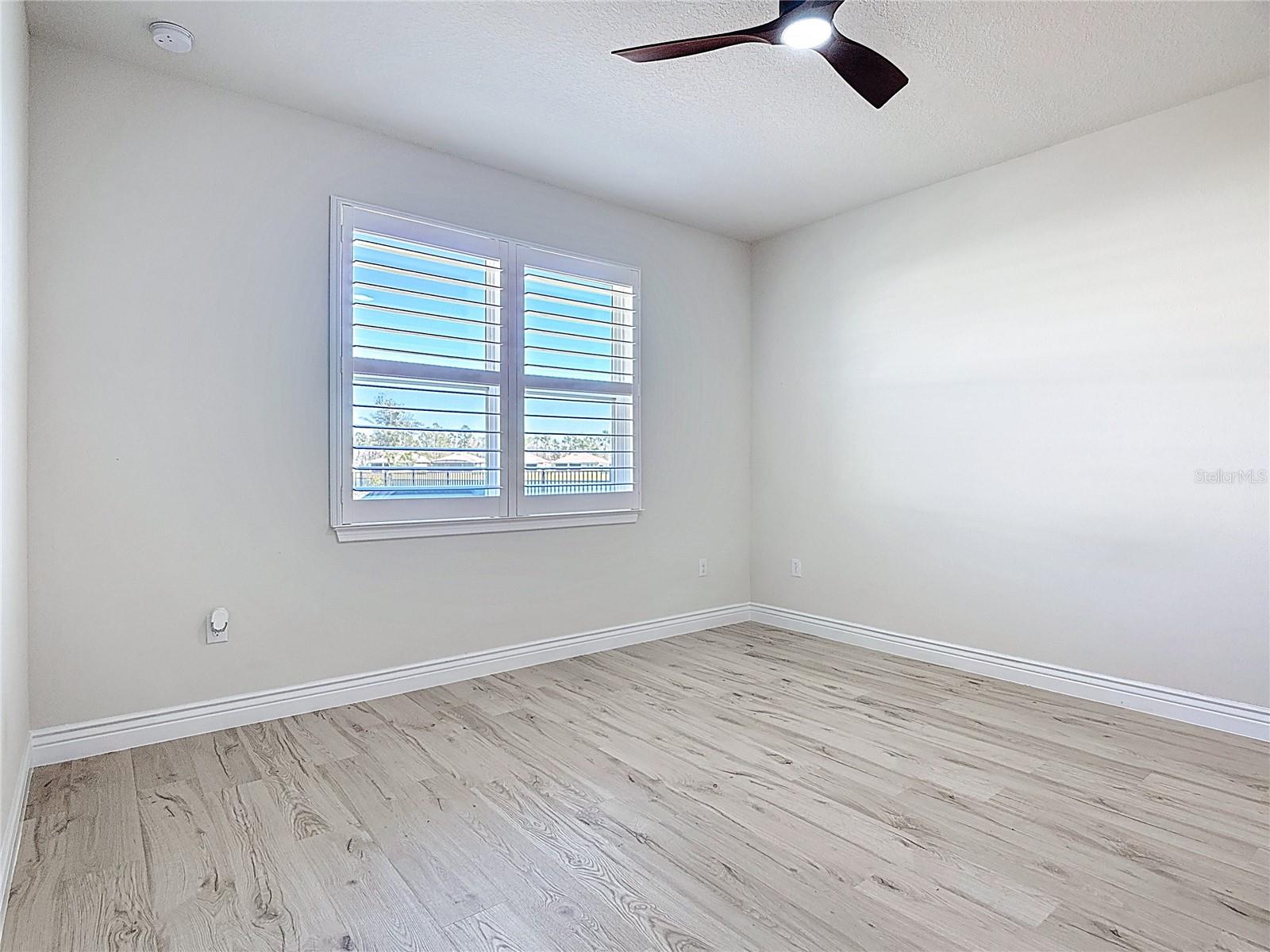 Image 25 of 78 For 6485 Shimmering Shores Lane