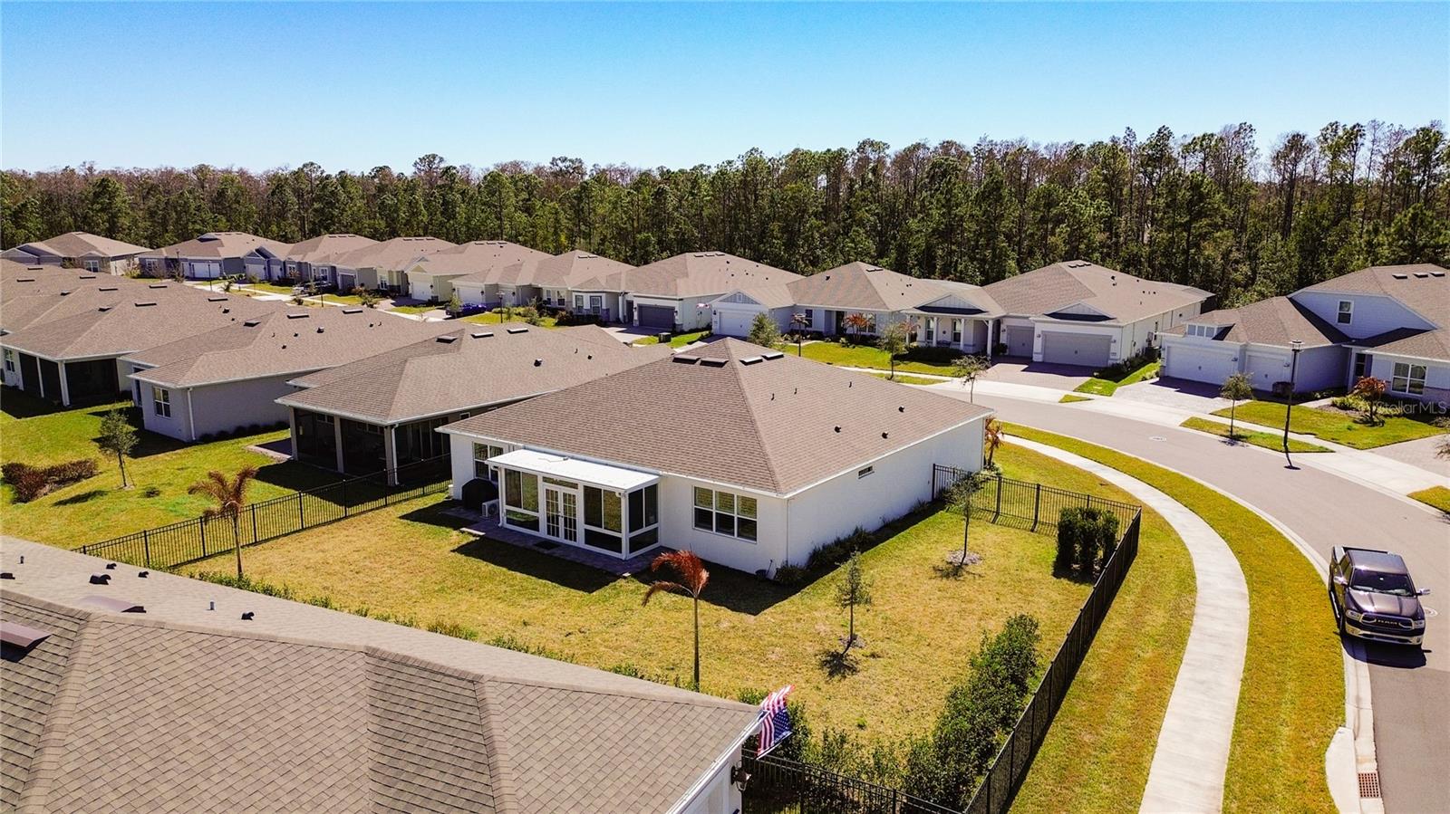 Image 50 of 78 For 6485 Shimmering Shores Lane