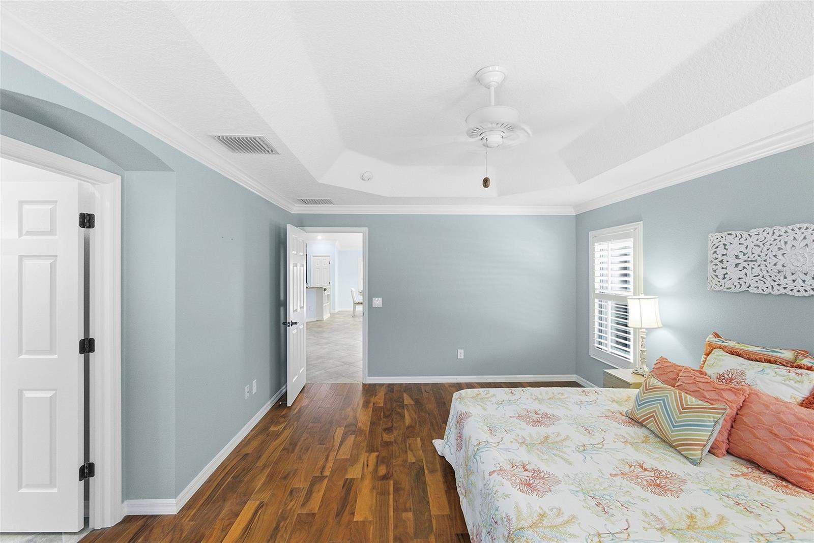 Listing photo id 11 for 1350 Centerville Place