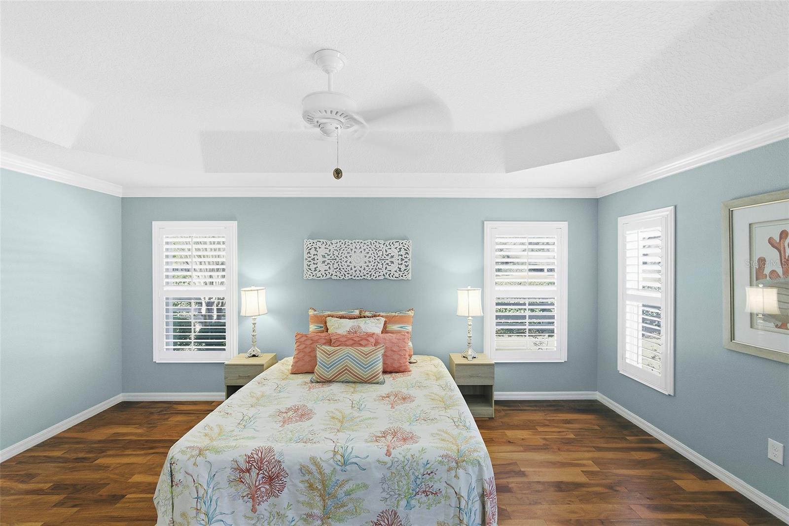 Listing photo id 13 for 1350 Centerville Place