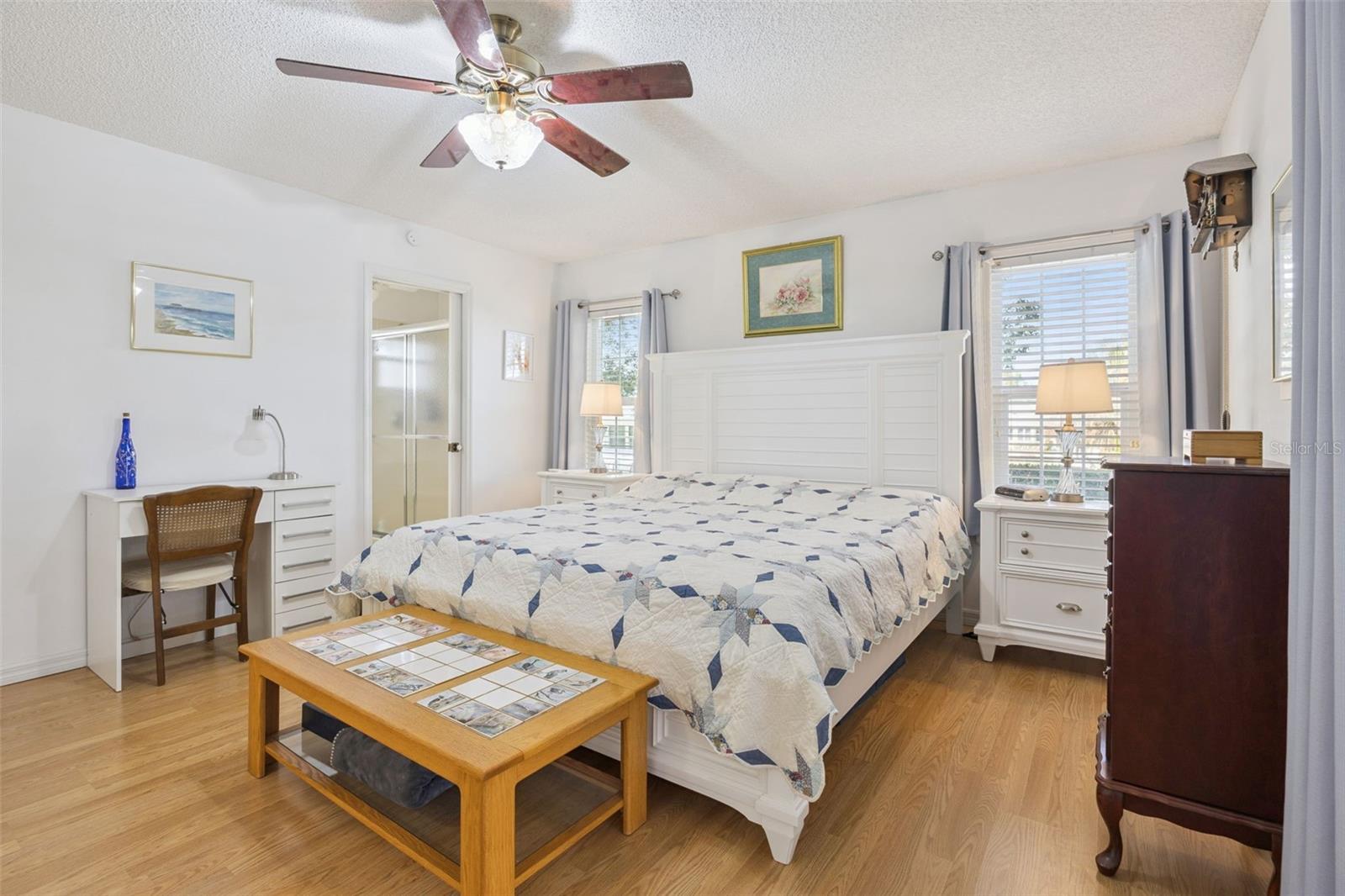 Image 14 of 73 For 26927 Forest Hills Street