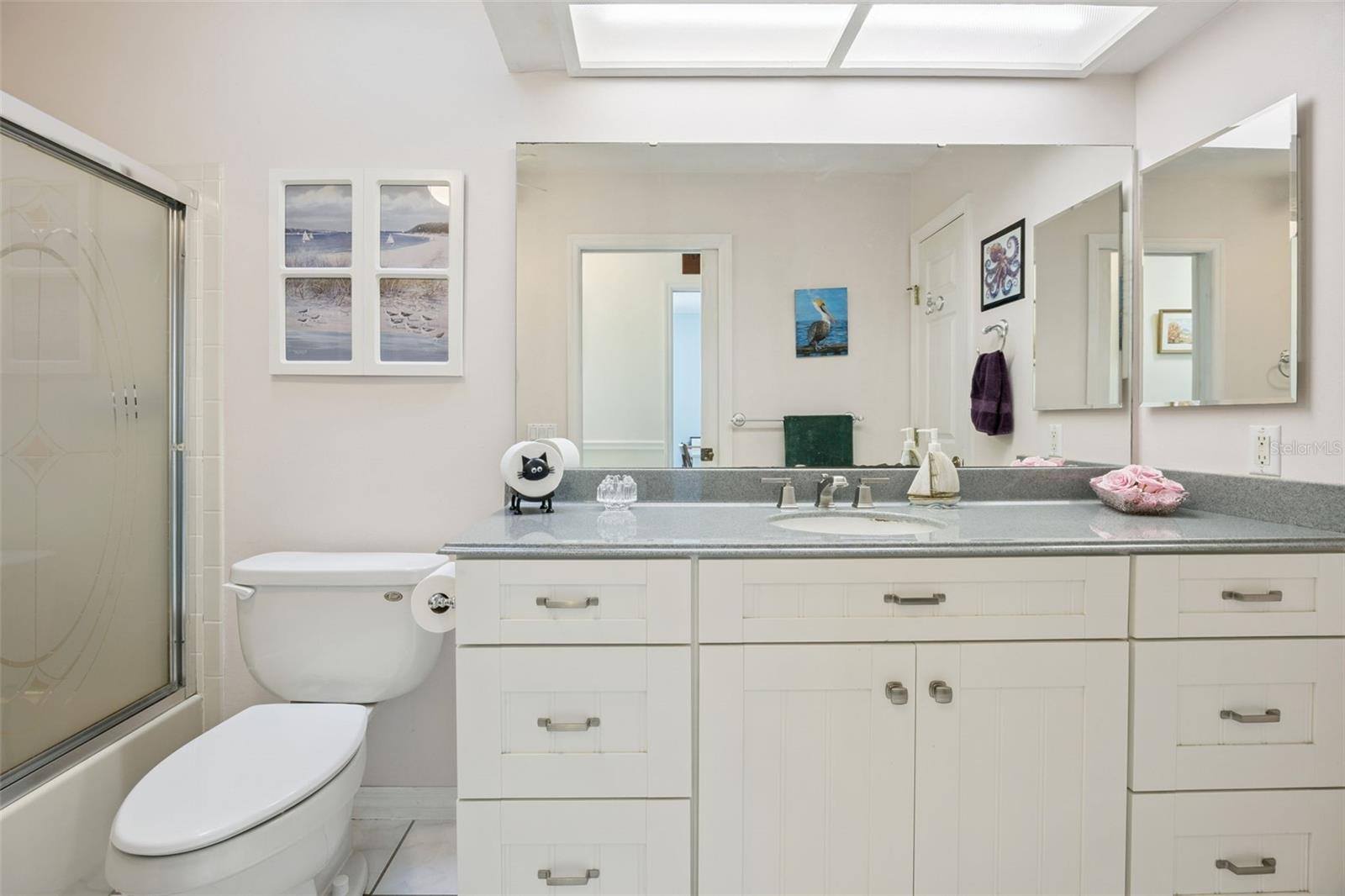 Image 24 of 73 For 26927 Forest Hills Street