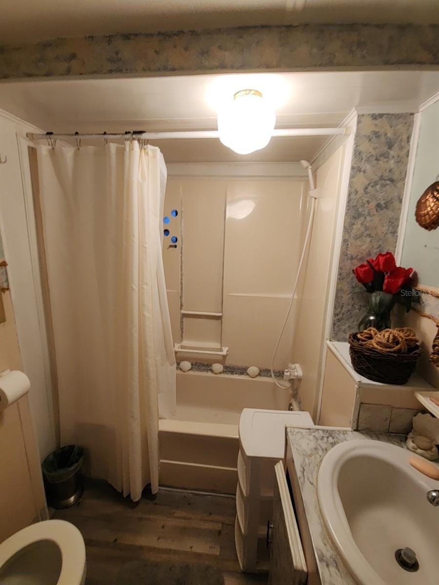 Image 8 of 31 For 9000 Us Highway 192  115