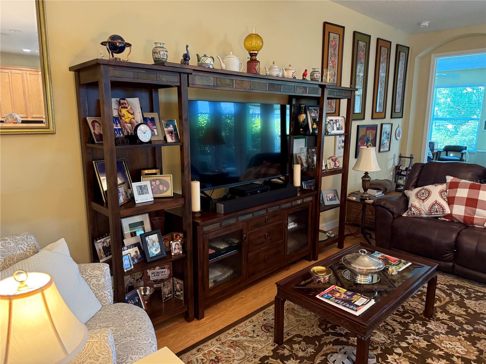 Image 13 of 40 For 8301 Bridgeport Bay Circle