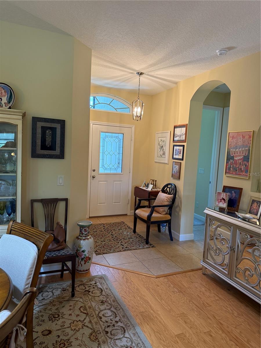 Image 16 of 40 For 8301 Bridgeport Bay Circle