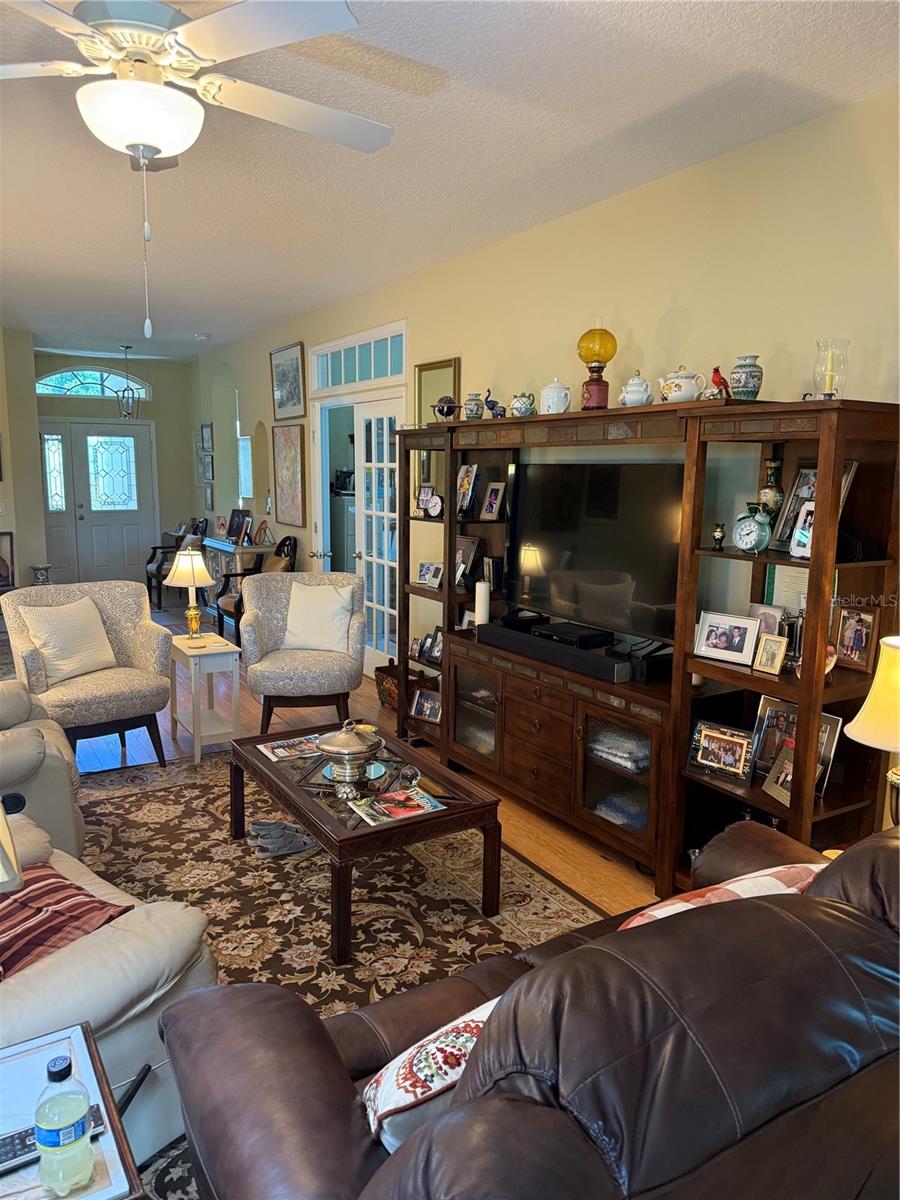 Image 17 of 40 For 8301 Bridgeport Bay Circle