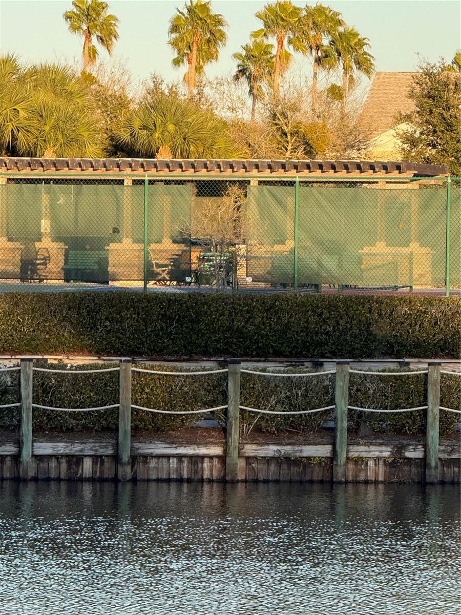 Image 27 of 40 For 8301 Bridgeport Bay Circle