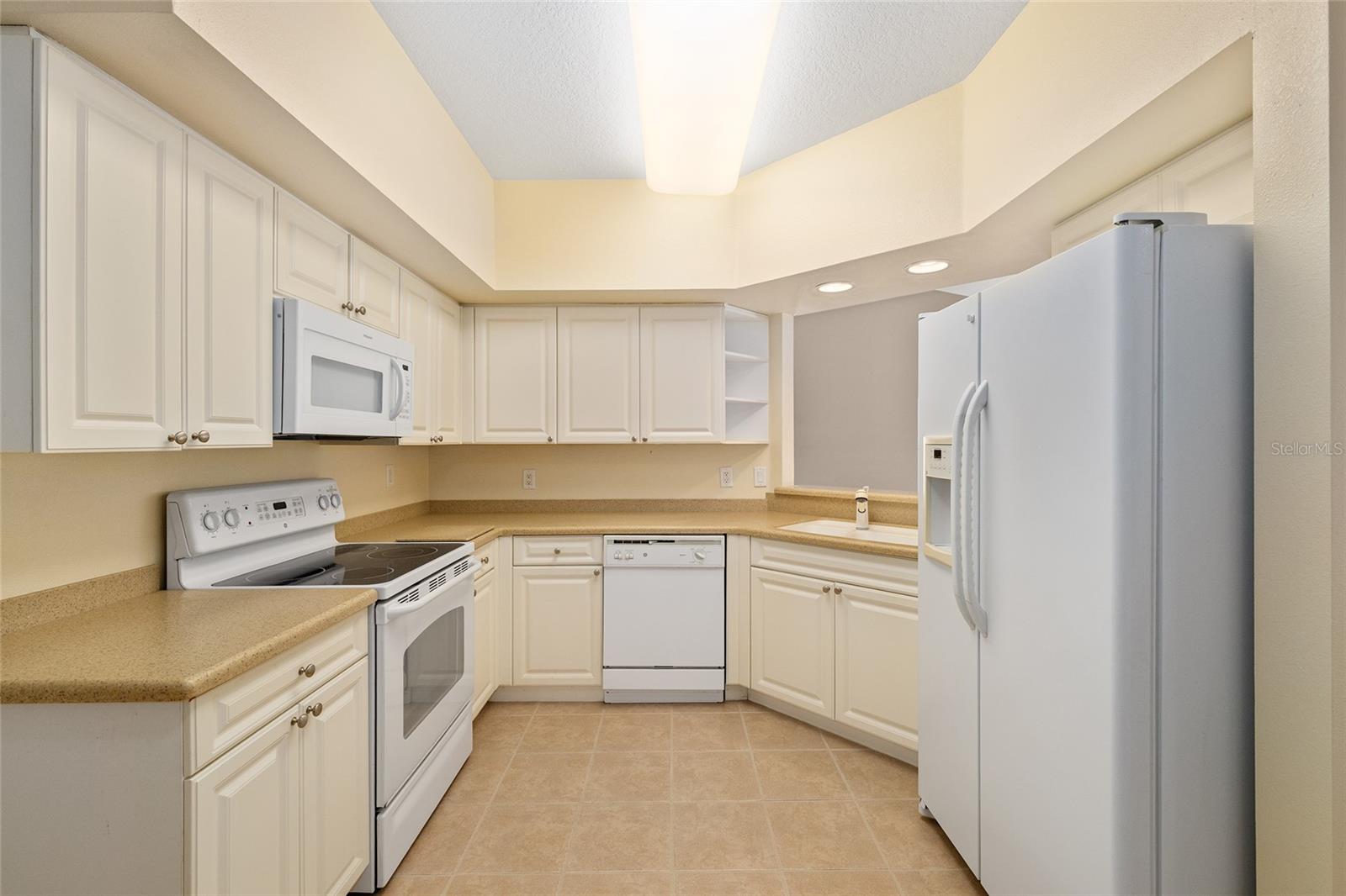 Image 16 of 51 For 5427 Compass Point 1