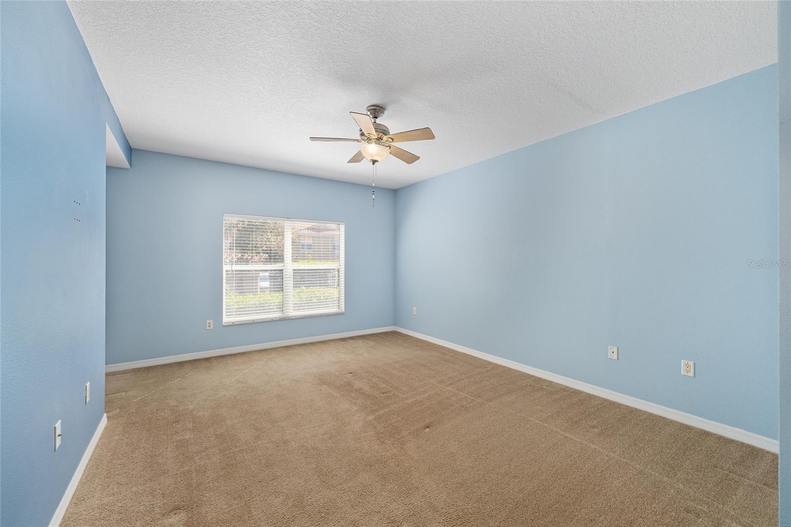 Image 22 of 51 For 5427 Compass Point 1