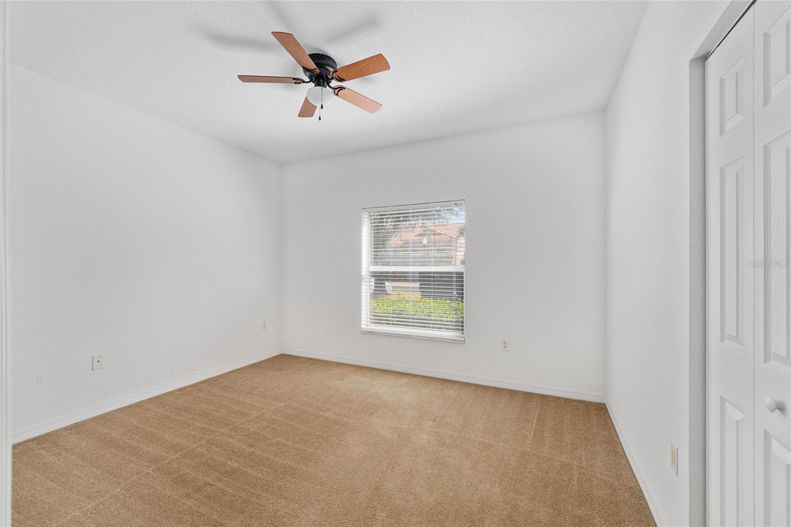 Image 27 of 51 For 5427 Compass Point 1