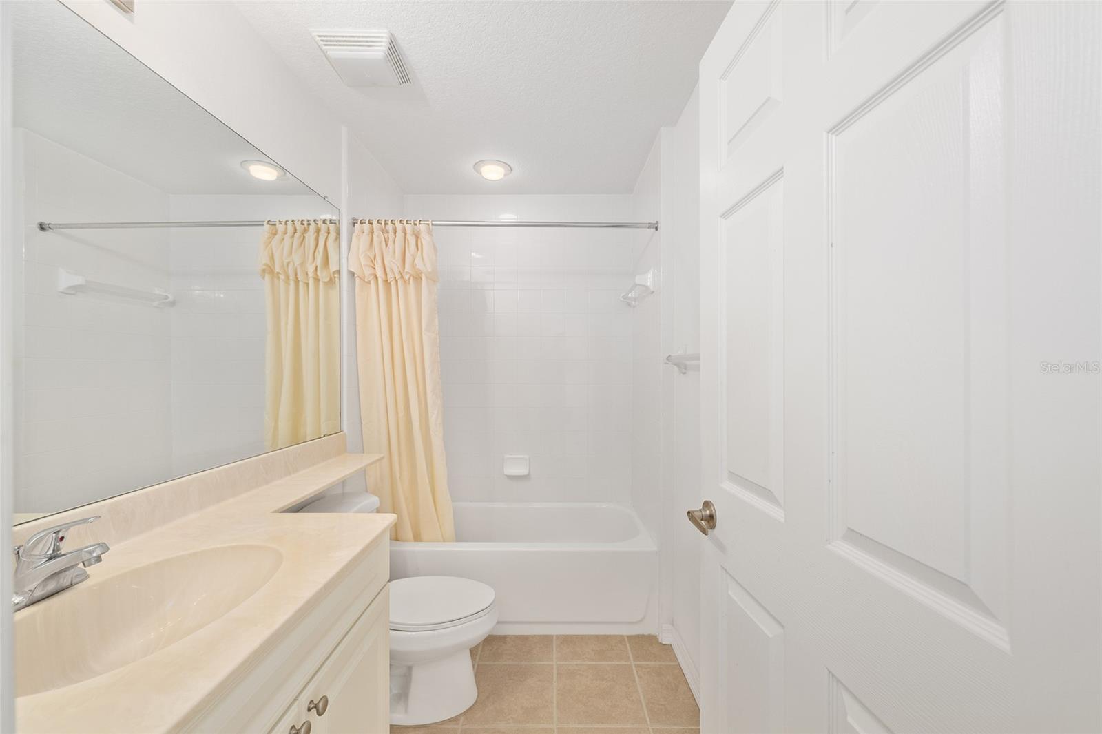 Image 29 of 51 For 5427 Compass Point 1