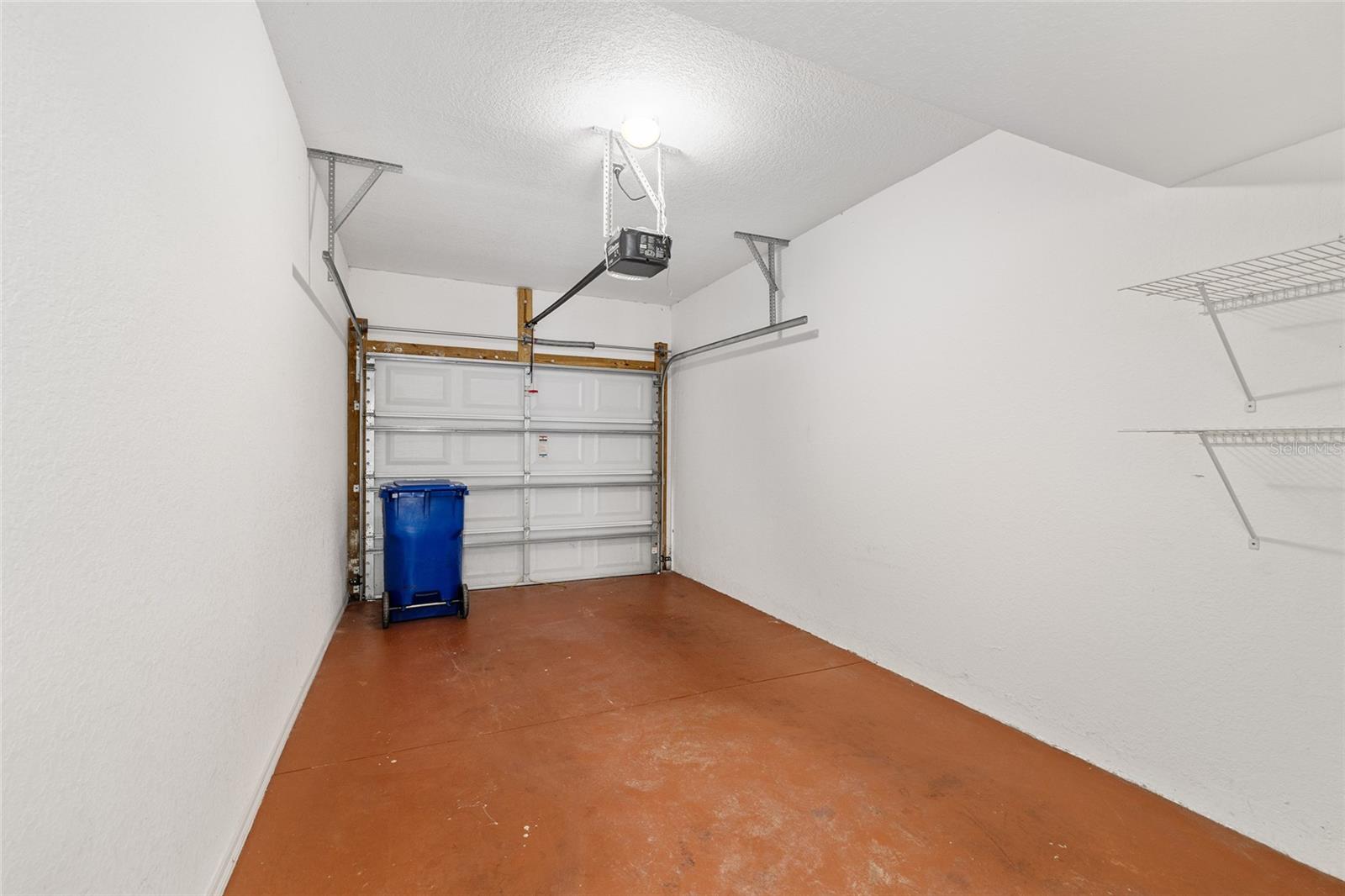 Image 31 of 51 For 5427 Compass Point 1