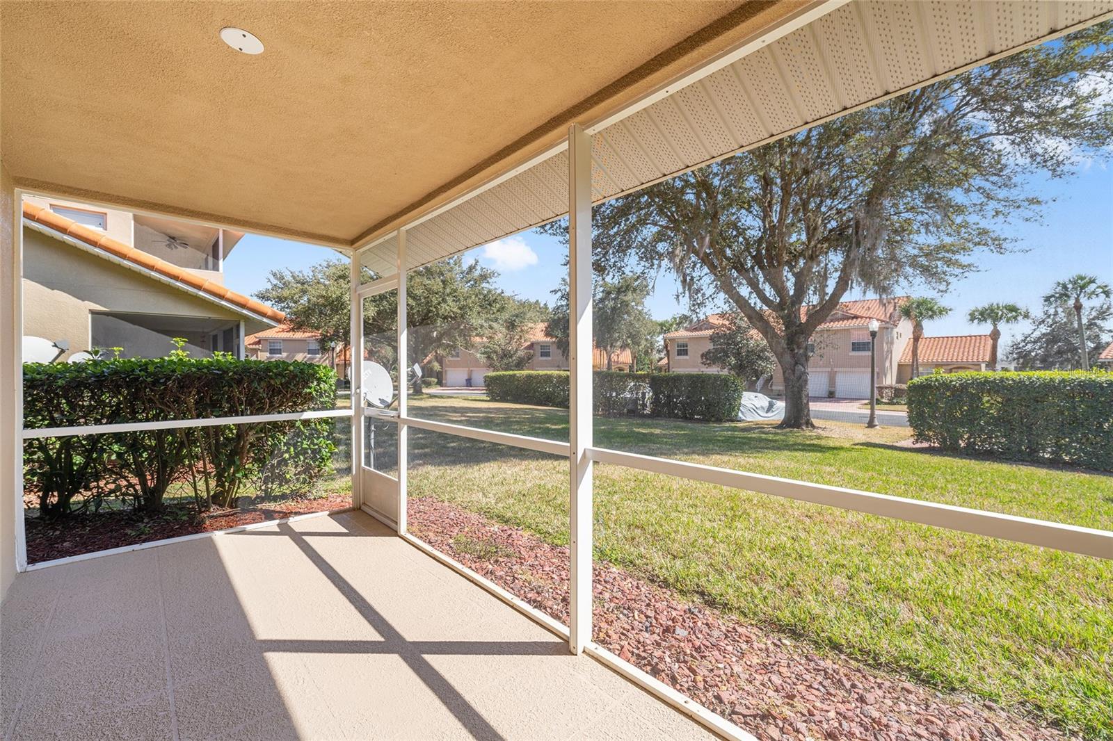 Image 33 of 51 For 5427 Compass Point 1