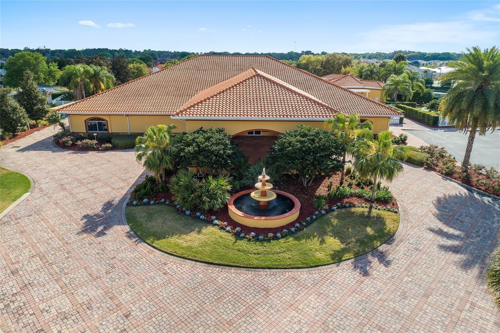 Image 37 of 51 For 5427 Compass Point 1